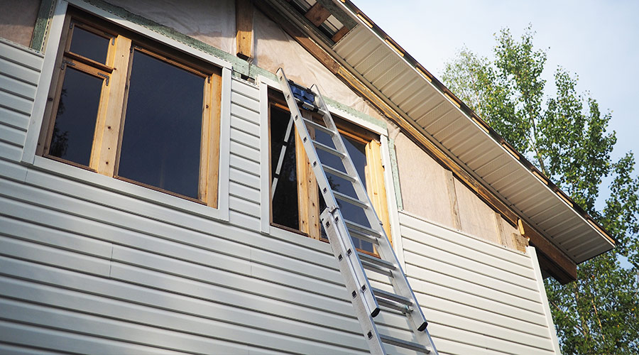 Does Your Home Need Completely New Siding or Just a Siding Repair Handyman?